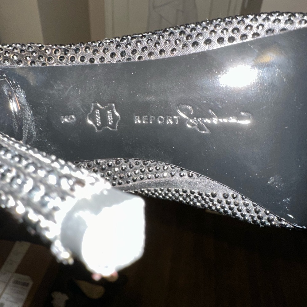 Report signature glitter bootie size 9 - Picture 5 of 5